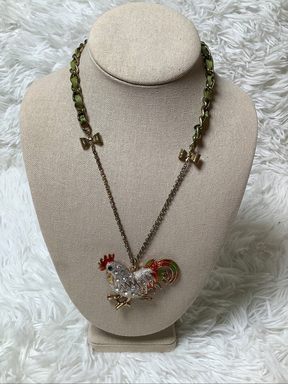 Betsey Johnson Gold-Tone Farmhouse Bedazzled Rooster Pendant Necklace C32-13